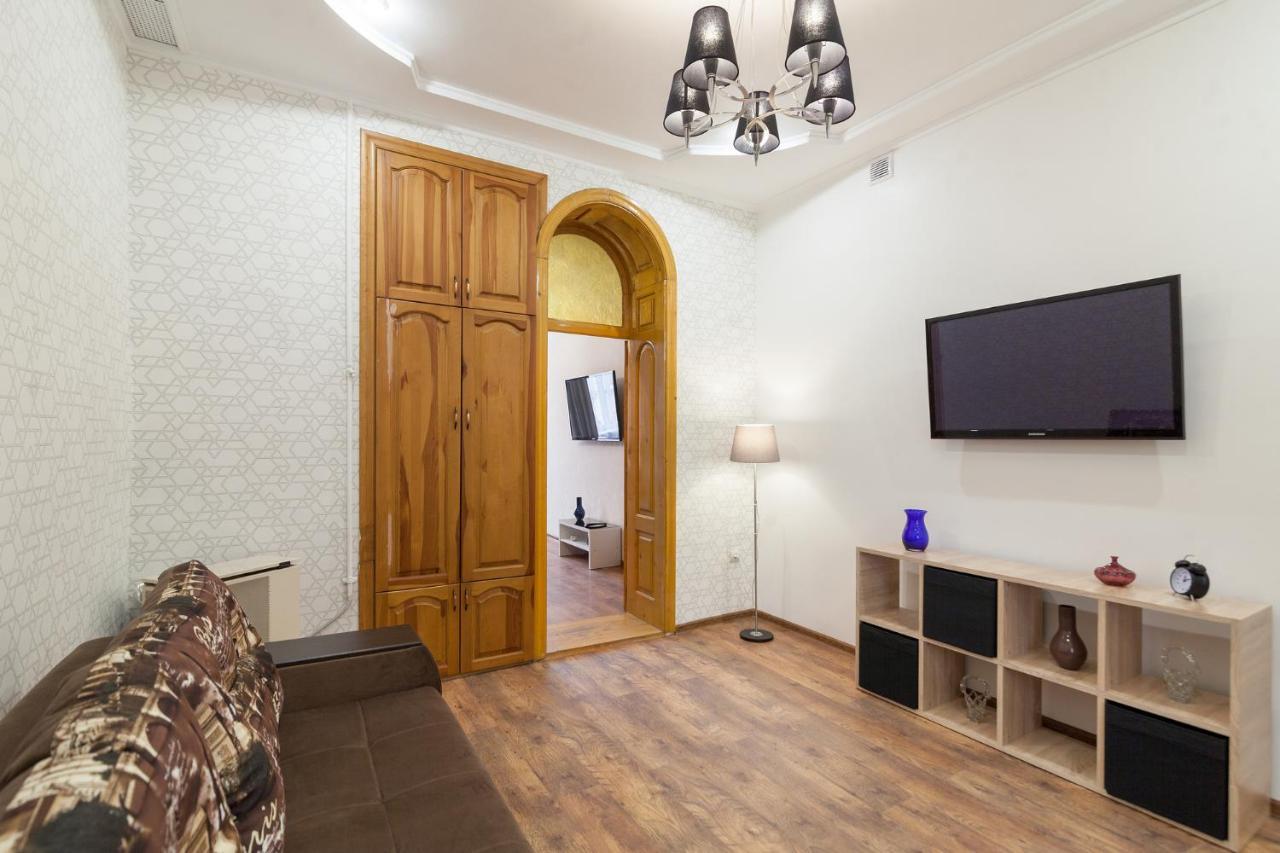 Leogrand Apartments Panteleimona Kulisha 27 Lwów Zewnętrze zdjęcie
