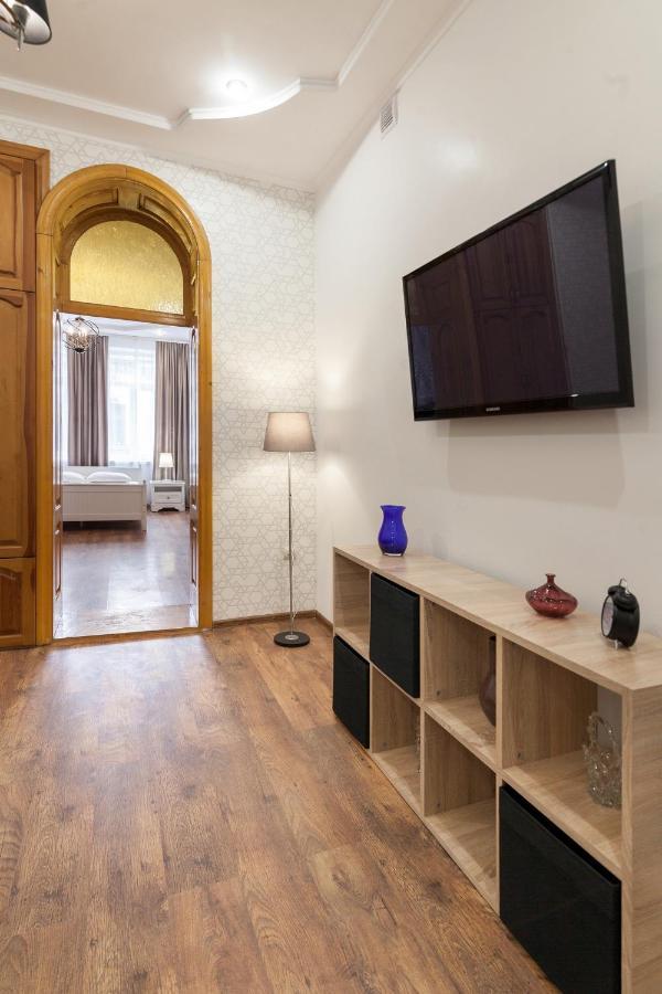 Leogrand Apartments Panteleimona Kulisha 27 Lwów Zewnętrze zdjęcie